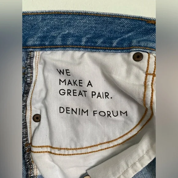 Denim Forum Aritzia The Claudia Baggy Short Size 26 Frayed Jean Shorts - Picture 7 of 7